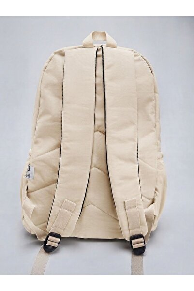 Relaxion Multi-Compartment, Spacious Interior, Water-Repellent Feature, Accessories Included, Crinkle School Bag 1625