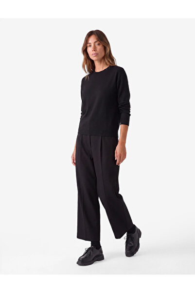 Koton Comfortable Fit Pleated Pocketed Balloon Cut Fabric Trousers