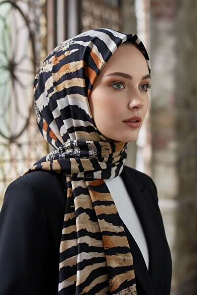 Vissona KREP ZEBRA DESENLİ TABA - SİYAH RENKLİ 75X195 KIRIŞMAZ ŞAL