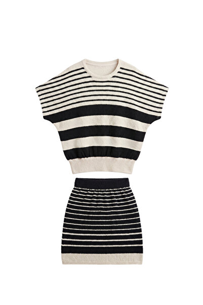 Havoş Ecru Black Striped Knitwear Set