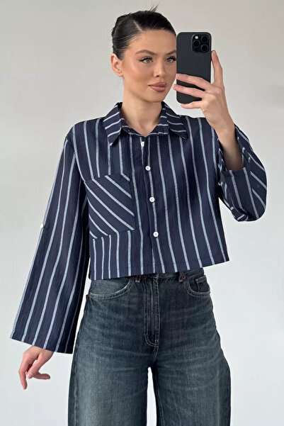 TOZLU Cămașă crop top cu dungi Gülseli pentru femei