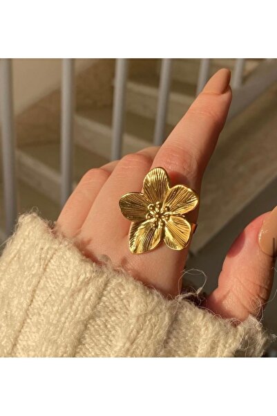 Mega Bazaar Adjustable Flower Motif Ring