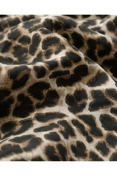 H&F Trendline Set cearșafuri cu elastic dublu cu model leopard, dimensiune king size, 180x200x30 cm, 2 fețe de pernă cu fermoar 50x70 cm