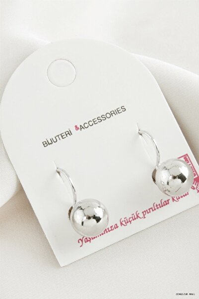 ZERO LAND Zngzrmll Top Metal Earrings (10455) Silver Color