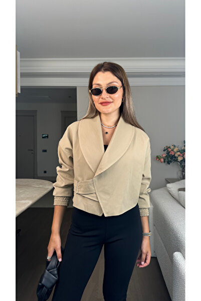 VERMOND Kemer Detaylı Crop Ceket – Bej
