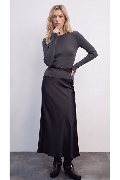 Babushka Fusta Midi din Satin Negru