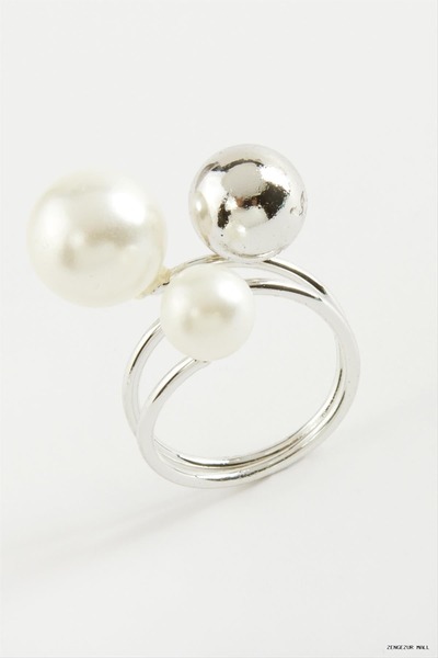 ZERO LAND Zngzrmll Round Pearl Metal Ring (15404) Silver Color
