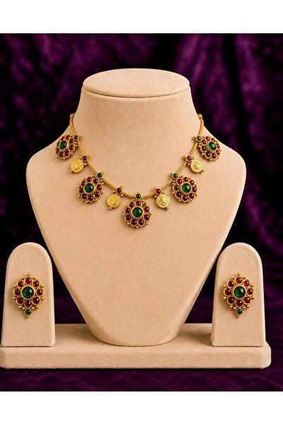Generic Royal Kemp Coin Necklace Set