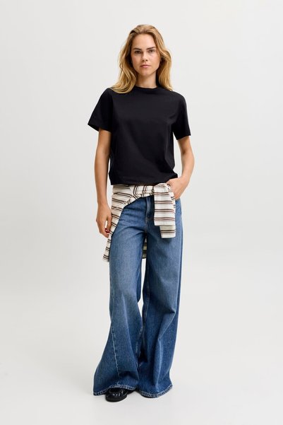 Jack & Jones Kadin Box Fit Bisiklet Yaka Tisört - Sophia