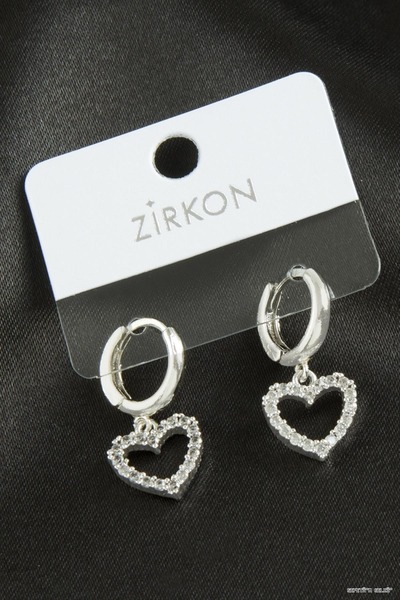ZERO LAND Spt-Gld Heart Zircon Stone Earrings (113059) Silver Color