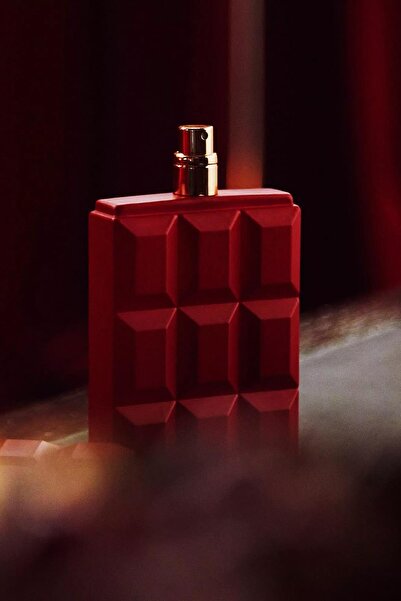 Sabrina Carpenter Cherry Baby EDP Parfum pentru femei 75ML