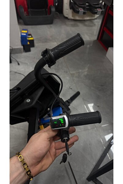 AKÜLÜ PARÇA Drift Car Ekranlı Gaz Kolu