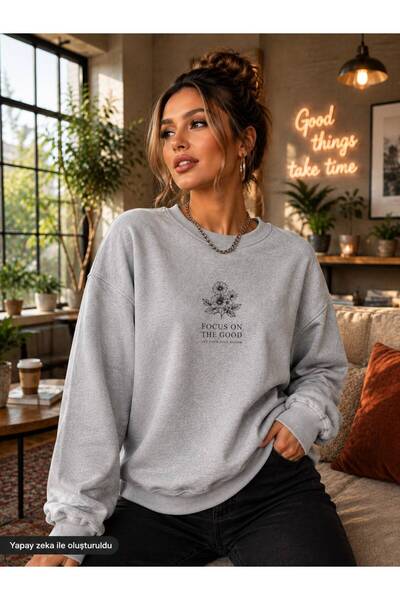 caddekombin Women's Focus on the Good Written Floral Printed Round Crew Neck ...