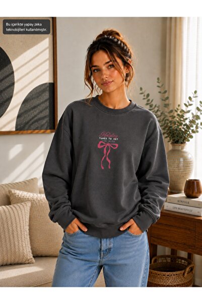 caddekombin Women's Ribbon Printed Holiday Tunes Written Round Crew Neck Casu...