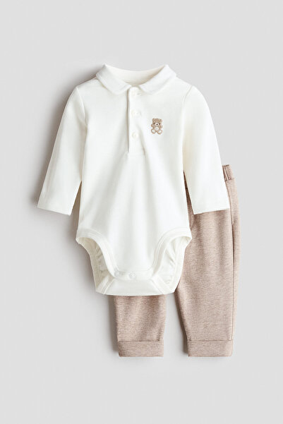 H&M 2 Parçalı İşleme Motifli Set
