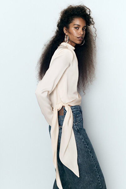 H&M Bağcık Detaylı Saten Bluz