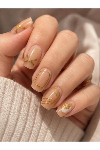 Minimal Glow 12'li Gold 3D Desenli Takma Tırnak Seti Kendinden Yapışkanlı Press On Nail Art kop
