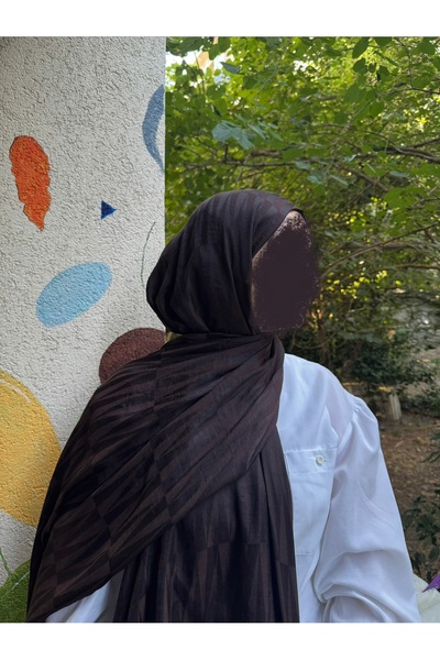 shalby Hijab Cotton Soft Textured Zig Sag Pattern Jacquard Shawl Bitter Brown