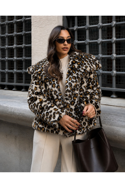 ASEDE Leopard Patterned Wide Collar with Pockets and Snap Fasteners, Lined Im...