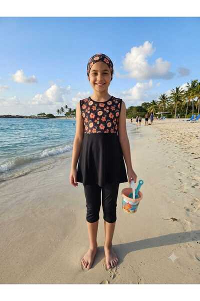 Differend Girl's Hijab Swimsuit