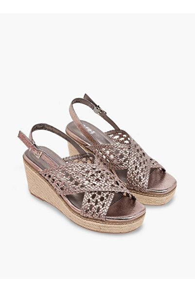XTI Women Cross Strap Wedge Heel Sandals