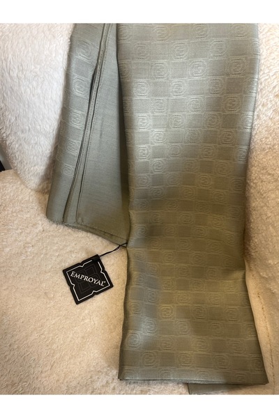 Emproyal Monogrammed Shawl