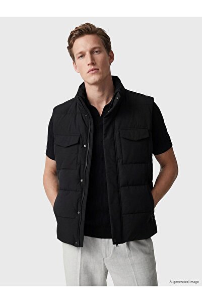 LC Waikiki Regular Fit Stand Collar Men's Puffer Vest