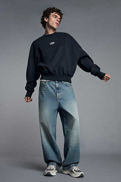 Bershka Arka tokalı neobarrel fit jean