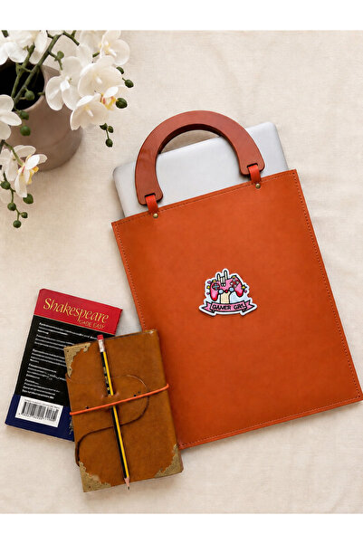 shereenmostadesigns Leather lap top bag