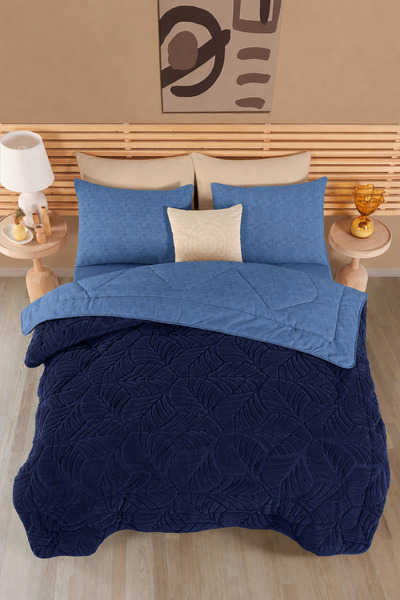 Isessia Niora Double Sided Jacquard Quilt Set |   Pillowcase Included |   Emb...
