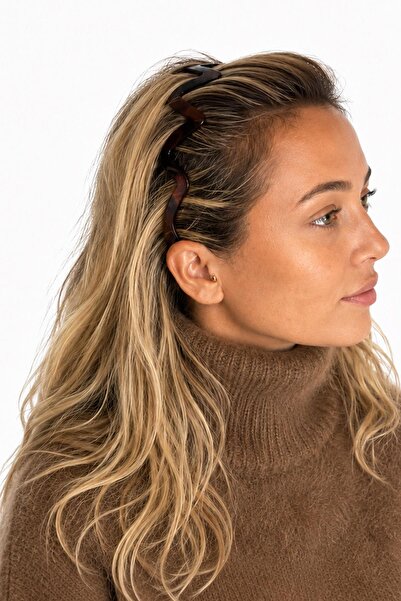 New Obsessions تاج بلاستيكي متعرج