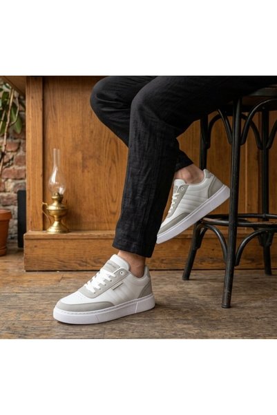 baasploa Men's Daily Sneaker