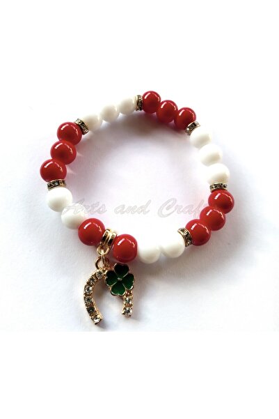 Handmade Bracelet for March 1 - horseshoe model with green clover