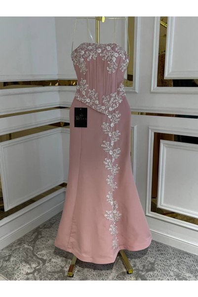 dalaa Fayez Dress