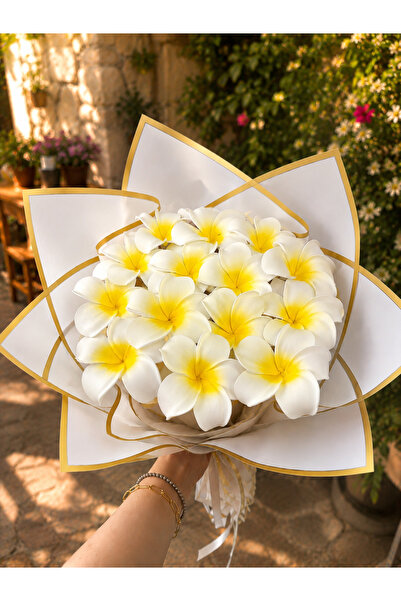 ellobutik Lotus Çiçek Buketi Sevgililer Gününe Özel