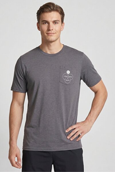 Under Armour Men Loose Fit Short Sleeve Outdoor T-Shirt, Grey