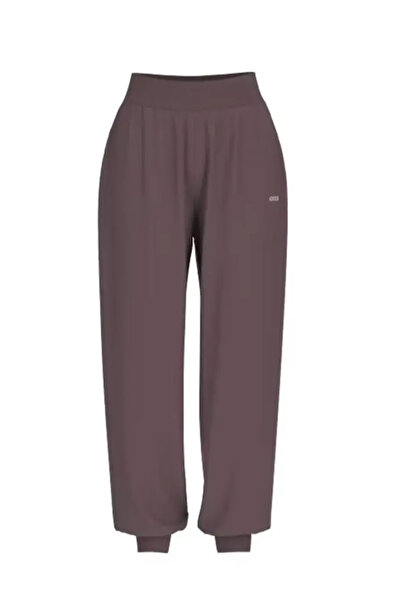 Guess Nat Kadın Aktif Jogger Fit Scuba Eşofman Altı
