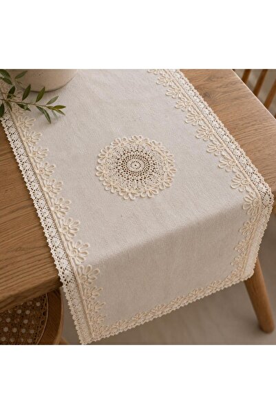 Buldan CSN Tekstil 3 el oyalı, dantelli yıldız runner