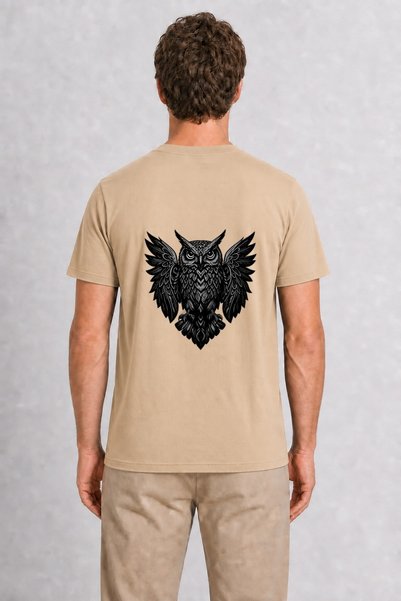 WAKHA Men's Gothic Decorated Owl Back Print - Cream
