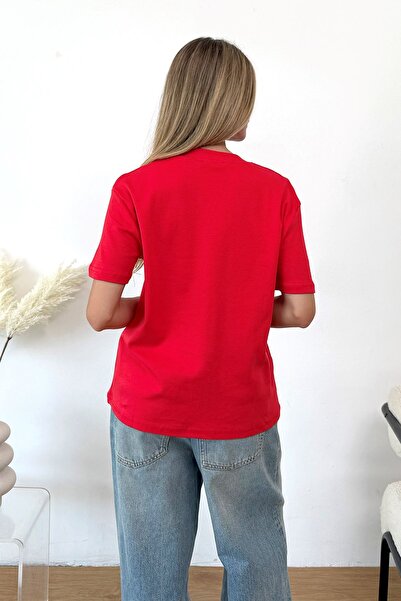 GİYSA Kadın Bisiklet Yaka Köpek Baskılı T-Shirt Kırmızı - 26Y 2222