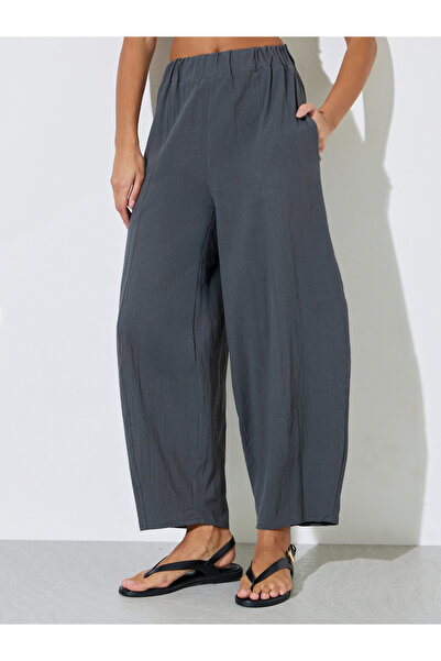 Styli Grey Textured Wide Leg Pleated Tapered Pants
