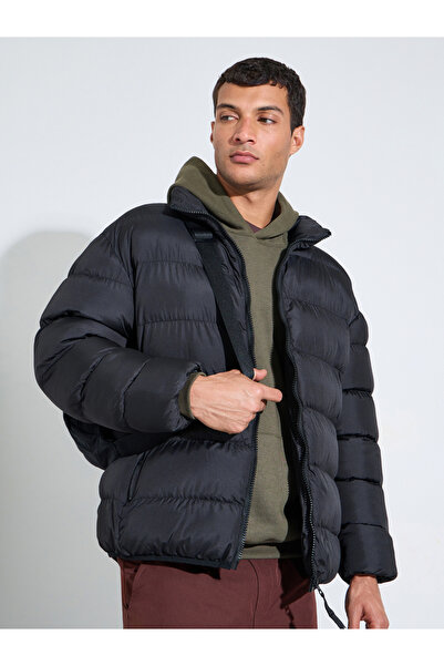 Styli Black Men Oversized Puffer Jacket