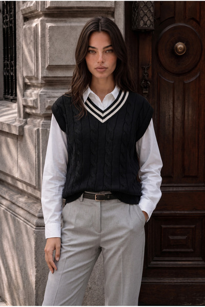 Valiberta Oxford Relaxed Fit Stripe Collar Braided V-Neck Women's Knitwear Sw...