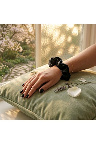 KL HOME Kadın Premium Saten Scrunchie Toka – Saç Dostu Lüks Saç Tokası