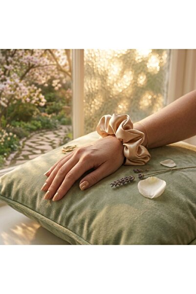 KL HOME Kadın Premium Saten Scrunchie Toka – Saç Dostu Lüks Saç Tokası