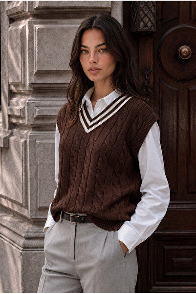 Valiberta Oxford Relaxed Fit Stripe Collar Braided V-Neck Women's Knitwear Sw...