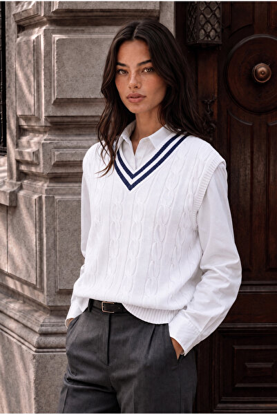 Valiberta Oxford Relaxed Fit Stripe Collar Braided V-Neck Women's Knitwear Sw...