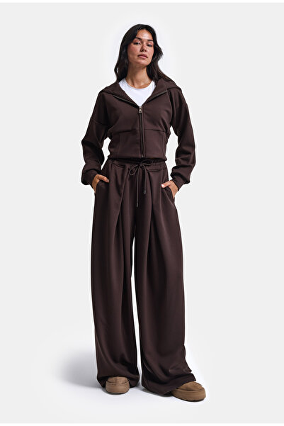 it's basic Pantaloni de trening pentru femei Bitter Brown w6-16, cu bluză din...