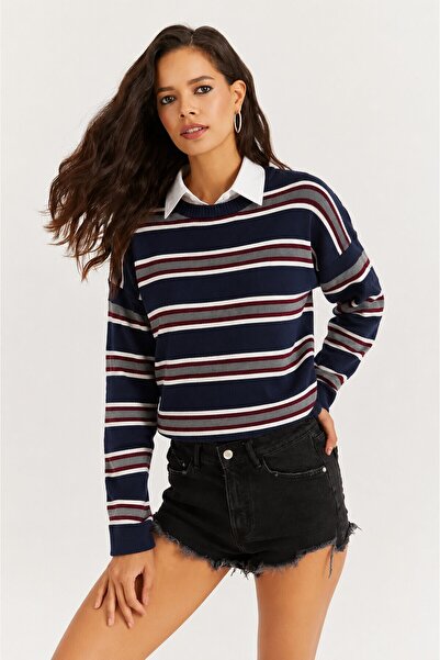 CARLA MARA Striped Crew Neck Knit Sweater