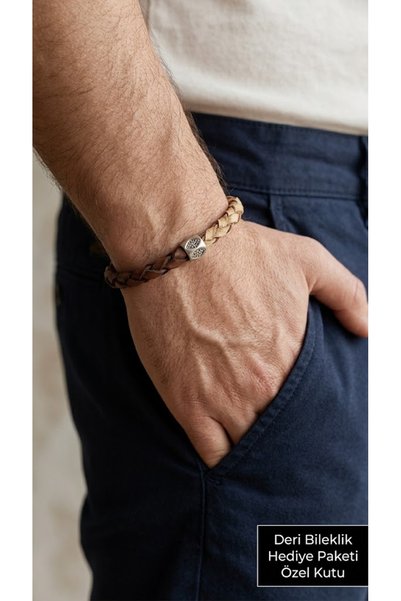 HER ŞEY NOTA www.herseynota.com Carvesso Two-Color Braided Leather Men's Brac...